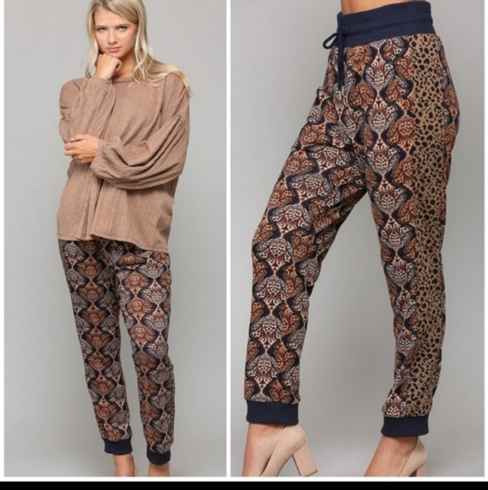 New patchwork knit joggers